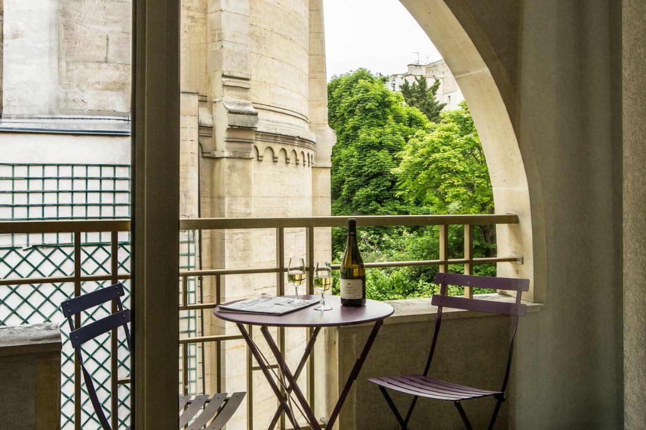 Royal Garden Champs-Elysees Hotel Paris Exterior photo