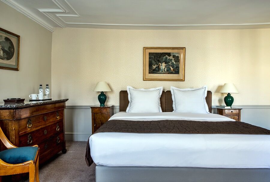 Royal Garden Champs-Elysees Hotel Paris Exterior photo